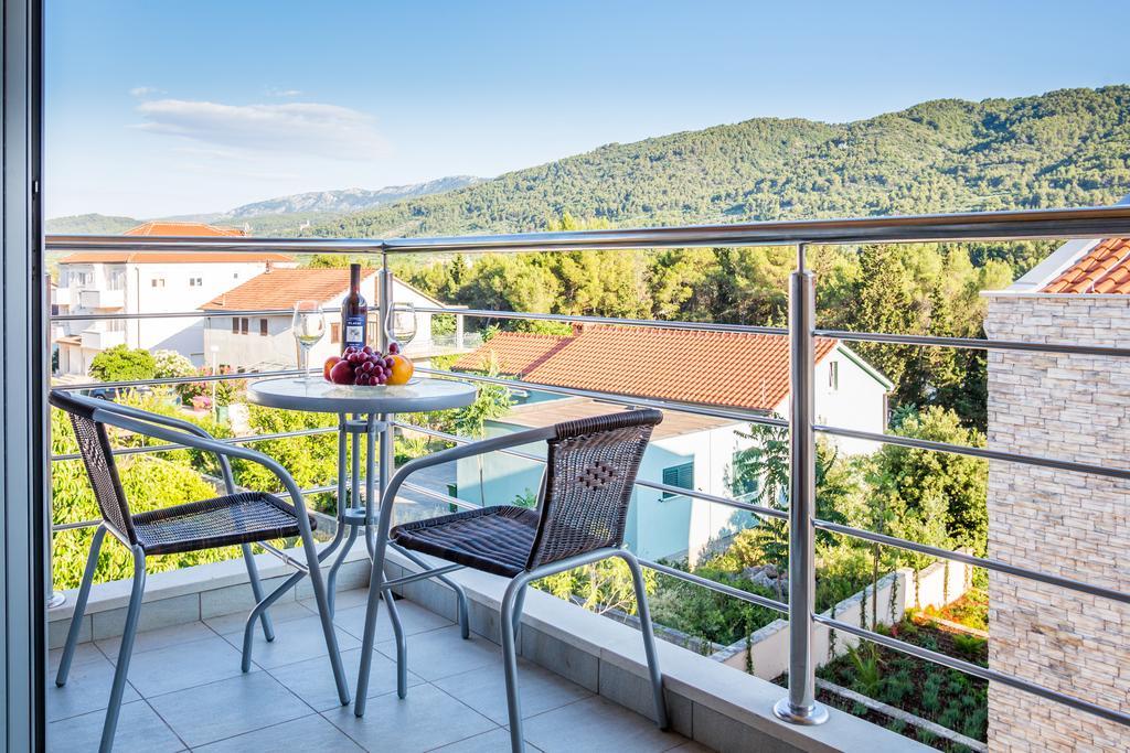 Apartment Falcon Stari Grad  Kamer foto